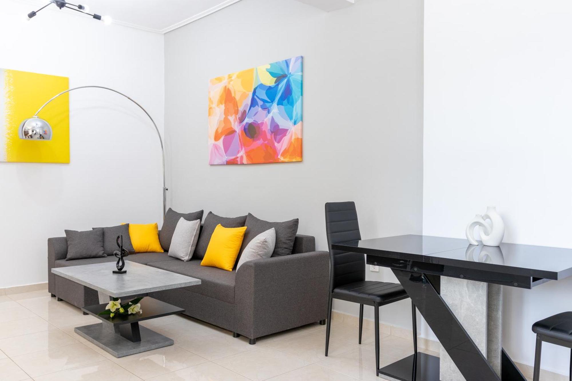 H4 Art Sparta Apartment מראה חיצוני תמונה