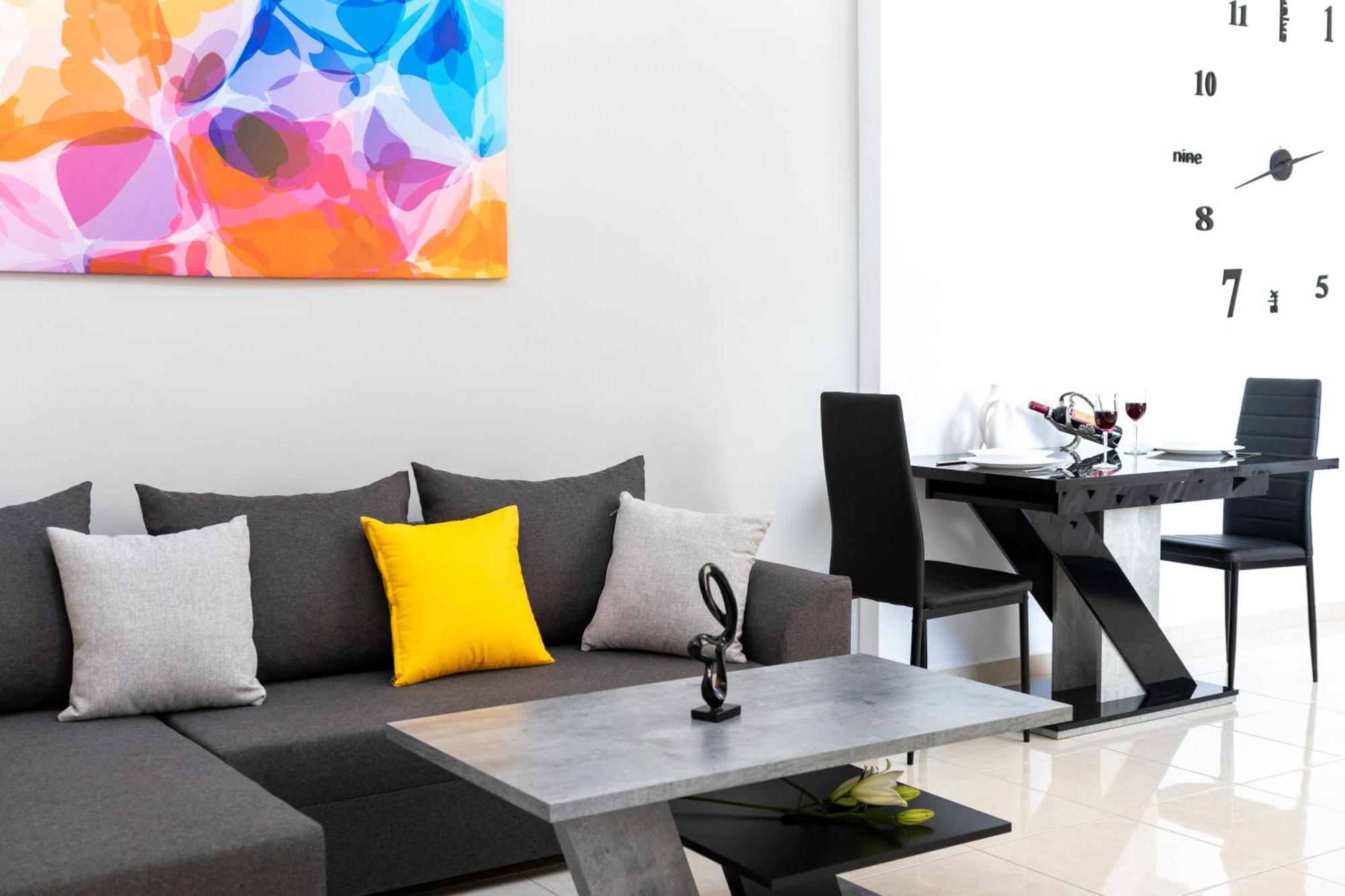 H4 Art Sparta Apartment מראה חיצוני תמונה